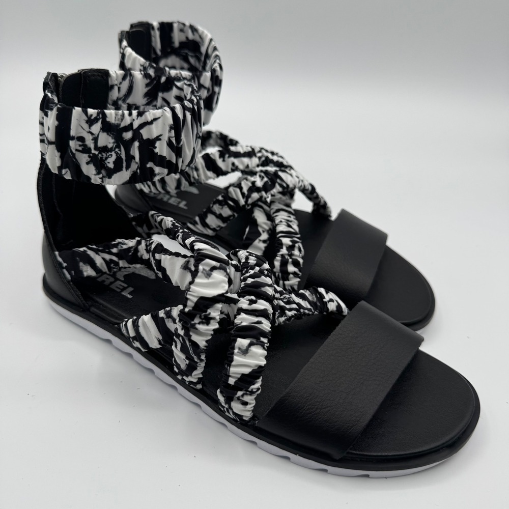 Sorel Kinetic Impact Gladiator Sandals Black White Ruched Straps Womens 7